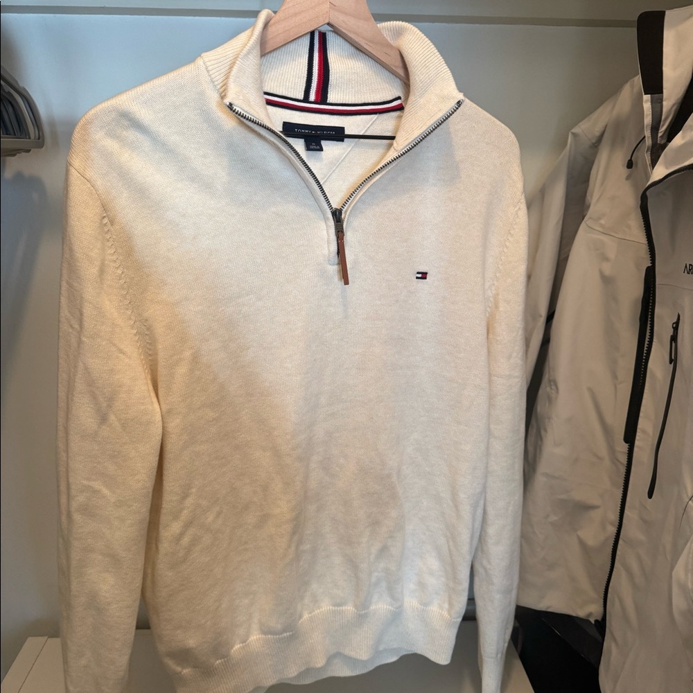 Tommy Hilfiger 3/4 zip sweater. Men’s medium